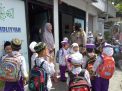 Panit Binmas Polsek Krembangan Gelar Rabu Narsis di Ponpes Annah Diyyah
