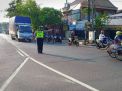 Satlantas Polres Tanjung Perak Berikan Pelayanan Lewat Pengaturan Pagi