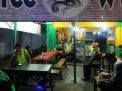 Personil Polsek Pabean Cantikan Sambang Warung Kopi, Titip Pesan Waspada 3C