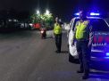 Unit Lantas Polsek Krembangan Lakukan Patroli Malam, Ciptakan Rasa Aman Pada Masyarakat