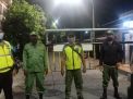 Polsek Kenjeran Lakukan Patroli di Pemukiman, Sampaikan Waspada Orang Tak Dikenal