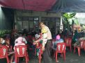 Personil Polsek Pabean Cantikan Kawal Pembagian BLT