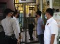 Cegah Tahanan Melarikan Diri, Polsek Asemrowo Lakukan Pengecekan Setiap Hari