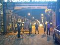 Polsek Asemrowo Gelar Patroli Malam di Pemukiman Antisipasi 3C & Sampaikan Himbauan Waspada Orang Tak Dikenal