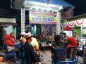 Polsek Asemrowo Cangkrukan Kamtibmas Bersama Warga Genting Kalianak