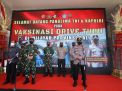 Panglima TNI dan Kapolri Tinjau Vaksinasi Drive Thru di Bali