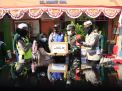 Polrestabes Surabaya Salurkan Ribuan Paket Bansos Dalam Rangka Jumat Berkah