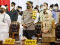 Ribuan Santri dan Pengurus Ponpes di Jombang Ikuti Vaksinasi Serentak Yang Di pantai Presiden Joko Widodo