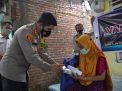 Percepat Vaksinasi Lansia, Kapolresta Mojokerto Door To Door dengan Kendarai Motor Vaksin
