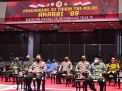 Kapolri Tekankan TNI-Polri Terus Bersinergi Wujudkan Target Vaksinasi Presiden Jokowi