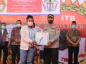 Berbagi Bansos di Masa Pandemi Covid-19 Bersama Warga Indonesia Timur