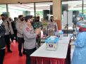 Kapolri Didampingi Forkopimda Jatim Mengecek Isoter di Hotel Asrama Haji Surabaya