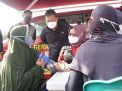 Polresta Sidoarjo Suntik Vaksin Booster Masyarakat di Pasar Tradisional