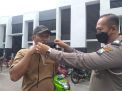 Gelar Operasi Masker, Polsek Kenjeran Sasar Warga Di Jalan Nambangan