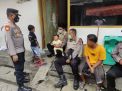 Personil Polsek Semampir Lakukan Giat Home Visit Psikologi Terhadap Anak Yatim di Jalan Tenggumung