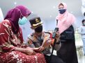 HUMANIS, AKBP ANDI SINJAYA JELASKAN APLIKASI PEDULI LINDUNGI KEPADA PESERTA VAKSINASI