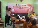 Polsek Asemrowo Lakukan Giat Vaksinasi Merdeka Anak di MIS Ibnu Hasyim