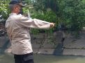 Polsek Semampir Lakukan Pengecekan Debit Sungai Pegirian, Cegah Terjadinya Banjir