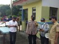 Bhabinkamtibmas Kedung Cowek Berikan Himbauan Kepada Masyarakat, Ingatkan Untuk Tetap Patuhi Peraturan Prokes