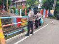Polsek Kenjeran Pantau Ketinggian Debit Air, Waspada Terjadinya Banjir