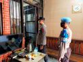 Polres Pelabuhan Tanjung Perak Cek Kondisi Tahanan, Pastikan Dalam Kondisi Sehat