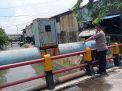 Polsek Krembangan Cek Debit Air, Waspada Adanya Potensi Banjir