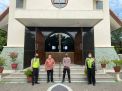 Polsek Krembangan Laksanakan Pengamanan Kebaktian Minggu Pagi di Gereja HKBP