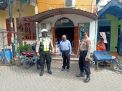 Personil Polsek Asemrowo Lakukan Patroli di Gereja, Pastikan Ibadah Berjalan Dengan Aman dan Lancar