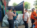 Polres Pelabuhan Tanjung Perak Gelar Operasi Yustisi di Jalan Kalianget, Ingatkan Masyarakat Untuk Selalu Patuhi Protokol Kesehatan