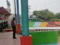 Polsek Asemrowo Cek Ketinggian Debit Air di Pintu Air Balong, Waspada Adanya Potensi Banjir