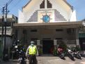 Polsek Krembangan Lakukan Patroli Dalam Rangka Pengamanan Ibadah Di Gereja