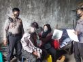 Polsek Asemrowo Laksanakan Vaksinasi Door To Door Untuk Warga dan Karyawan Duak Rukun