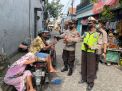 Polsek Krembangan Gelar Kegiatan Patroli Yustisi, Ingatkan Masyarakat Tentang Protokol Kesehatan Serta Bagikan Masker Secara Gratis