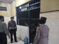 Polsek Kenjeran Cek Tahanan Secara Rutin, Antisipasi Adanya Tahanan Sakit