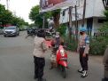 Polres Pelabuhan Tanjung Perak Laksanakan Operasi Protokol Kesehatan di Jalan Kalianget