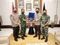 Tingkatkan Sinergitas TNI Polri, Kapolda Jatim sambut Kunjungan Kehormatan Dankodiklatal