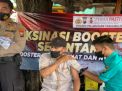 Polsek Asemrowo Gelar Vaksinasi Booster Serentak di Kawasan Pemukiman Jalan Tanjung Sadari, Sediakan Jenis Astra Zeneca
