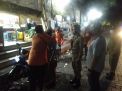 Personil Polres Pelabuhan Tanjung Perak Laksanakan Operasi Yustisi Dan Cipta Harkamtibmas di Jalan Kalianget
