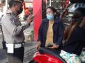 Polsek Asemrowo Laksanakan Oeprasi Yustisi Didepan Mako, Disiplinkan Pelanggar Peraturan Prokes