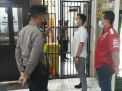 Polsek Asemrowo Lakukan Pengecekan Ruang Tahanan, Pastikan Tidak Ada Barang Terlarang