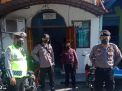 Polsek Asemrowo Laksanakan Pengamanan Kebaktian Umat Nasrani, Pastikan Ibadah Berlangsung Lancar