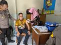 Polsek Krembangan Laksanakan Kegiatan Vaksinasi Covid-19 Booster Astra Zeneca Untuk Warga Kalianak, Sediakan Jenis Astra Zeneca