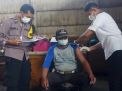Polsek Asemrowo Gelar Vaksinasi Booster Serentak di Jalan Greges Barat, Sediakan Jenis Astra Zeneca