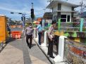 Polsek Kenjeran Cek Debit Air Sungai di Jalan Sukolilo, Situasi Terpantau Aman