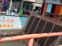 Polsek Krembangan Lakukan Pemantauan Debit Air di Jalan Tanjung Sadari, Waspada Adanya Kenaikan Air