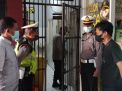 Polsek Asemrowo Lakukan Pemeriksaan Ruang Tahanan, Terpantau Jumlah Lengkap Dan Dalam Kondisi Sehat