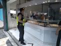 Personil Polsek Pabean Cantikan Patroli di Pertokoan Emas Pasar Babaan, Ingatkan Pedagang Untuk Selalu Waspada Akan 3C