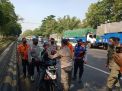 Operasi Protokol Kesehatan Terus Dilaksanakan Personil Polres Pelabuhan Tanjung Perak, Upaya Turunkan Penyebaran Covid-19