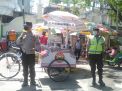 Polsek Semampir Lakukan Pemantauan Antisipasi 3C di Depan Pintu Masuk Wisata Ampel
