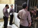 Polsek Kenjeran Periksa Kondisi Tahanan Rutin, Antisipasi Ada Yang Sakit